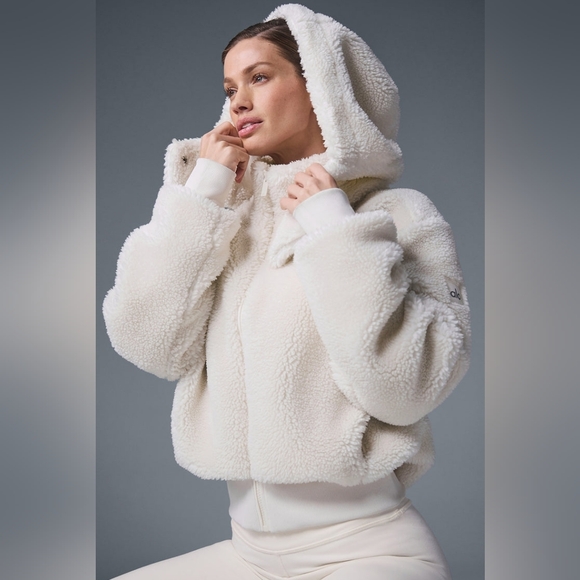 ALO Yoga Foxy Sherpa Jacket Ivory Size XS - Picture 6 of 11